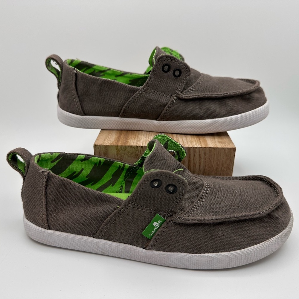 Grey Canvas Kids Shoes with Green Accents